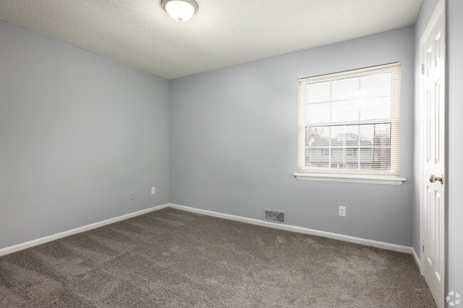 Bedroom - Legacy Crossing Townhomes