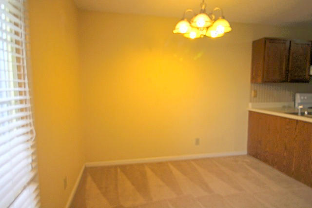2619 Camellia Dr