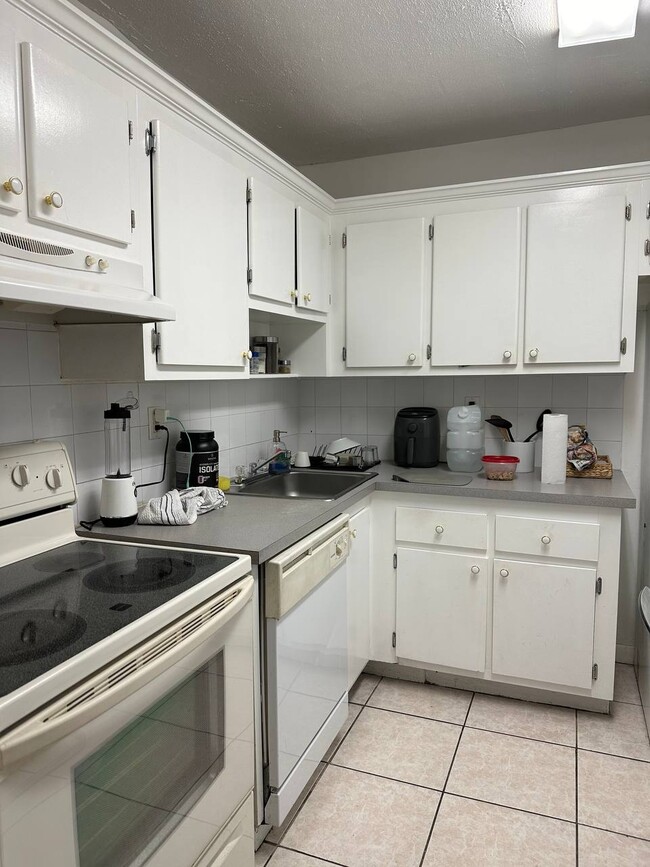Photo - 9440 Fontainebleau Blvd Unit 109