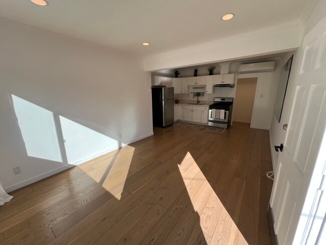 Open Living Area - 4014 Higuera St Unit A