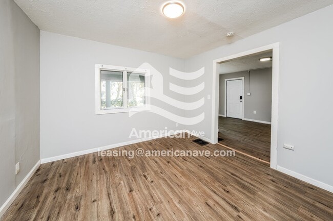 Photo - 306 W Matson Ave