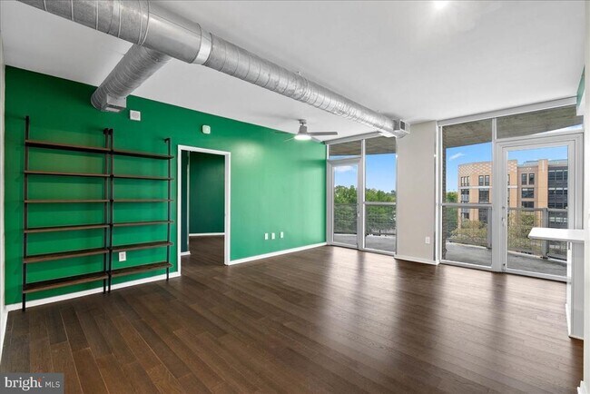 Photo - 3409 Wilson Blvd Unidad 412