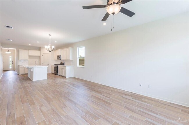 16 Wichita Falls Ln