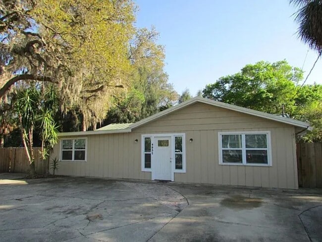 Photo - The Limestone House