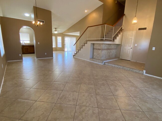 Photo - 3 Bedroom 2.5 Bathroom with a Pool in Gard...