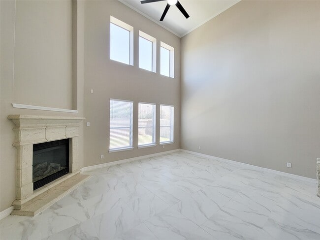 Building Photo - 11130 Celano Dr Rental