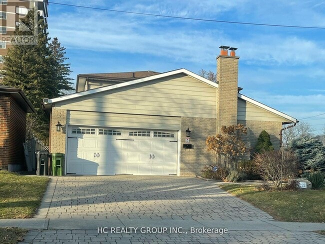 Photo - 2222 Kennedy Rd