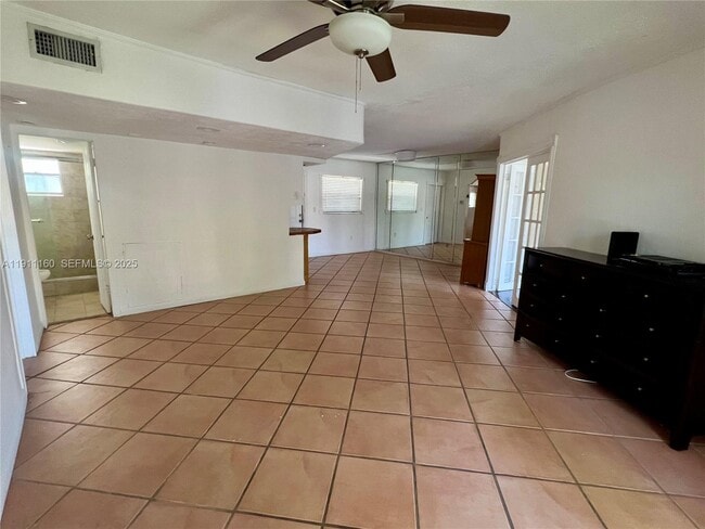 Photo - 2825 NE 201st Terrace Unit M214