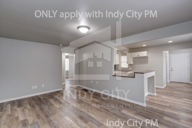 Photo - 525 S Vine St