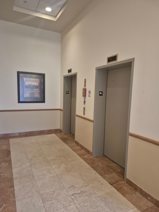 Photo - 1479 N Milwaukee Ave