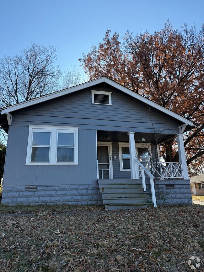 Building Photo - 2200 Dodson Ave Rental