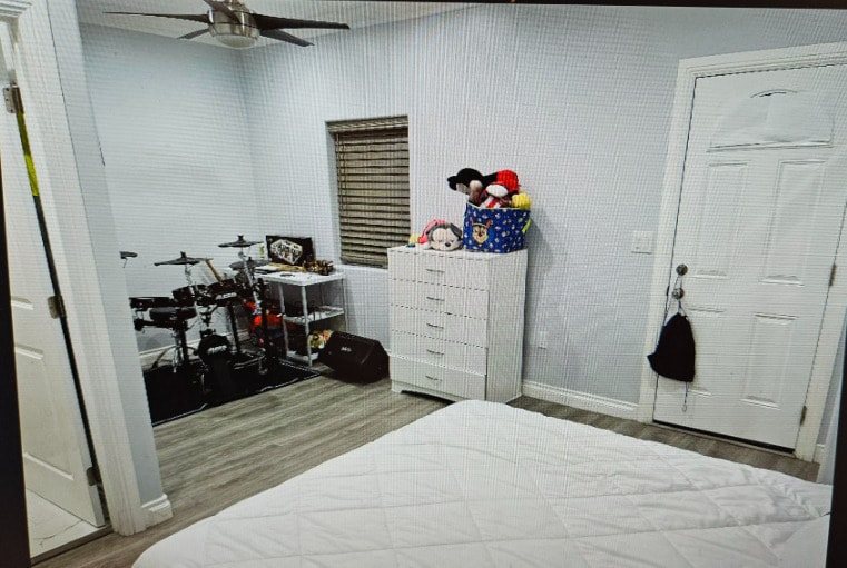 Photo - 10518 S 6th Ave