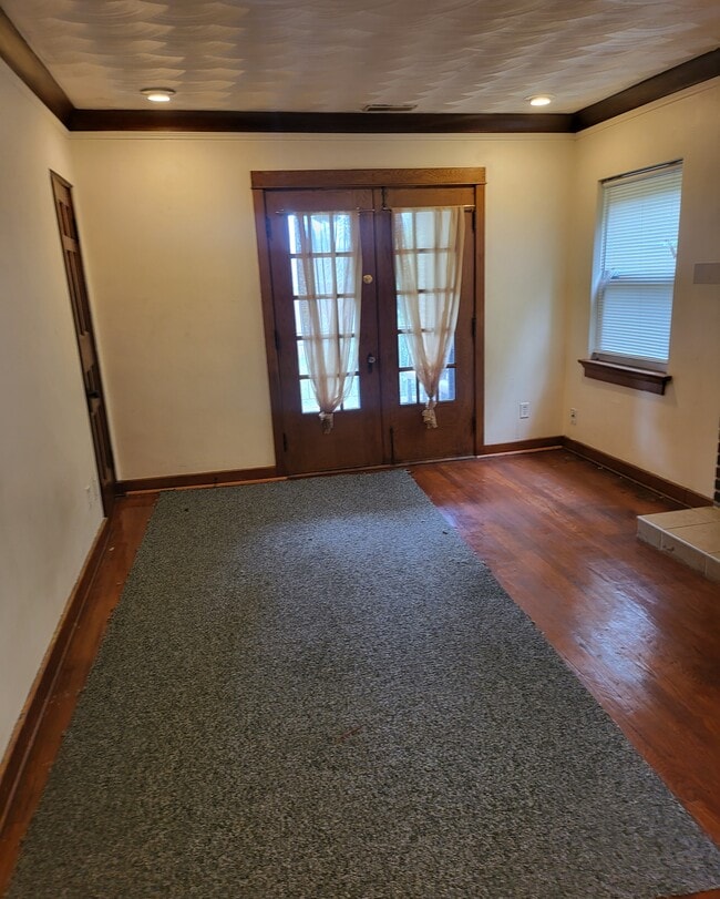 Photo - 2671 N Main St Unit 2