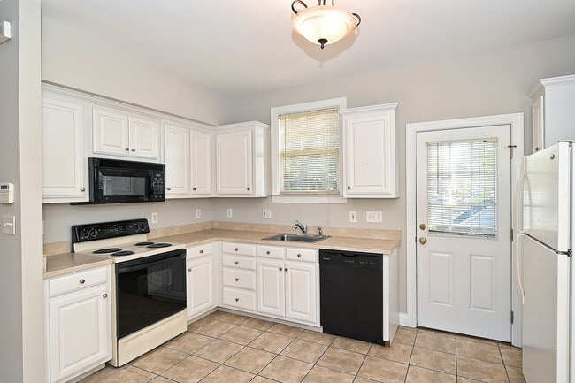 1601 Wilmore Dr