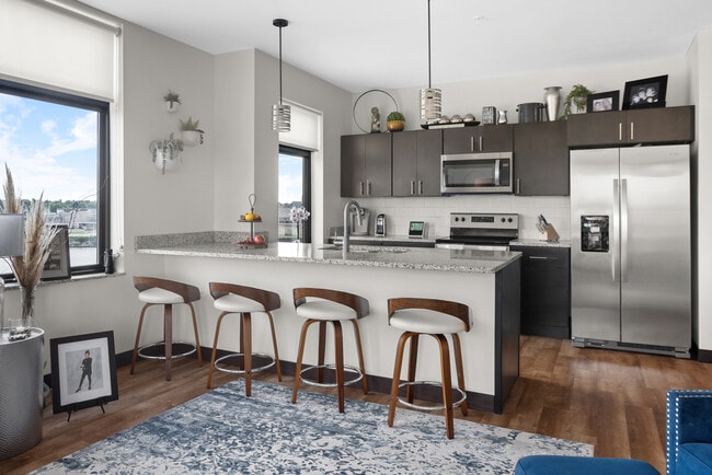2BR/2BA