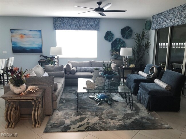 Photo - 11021 Gulf Reflections Drive Unidad 101
