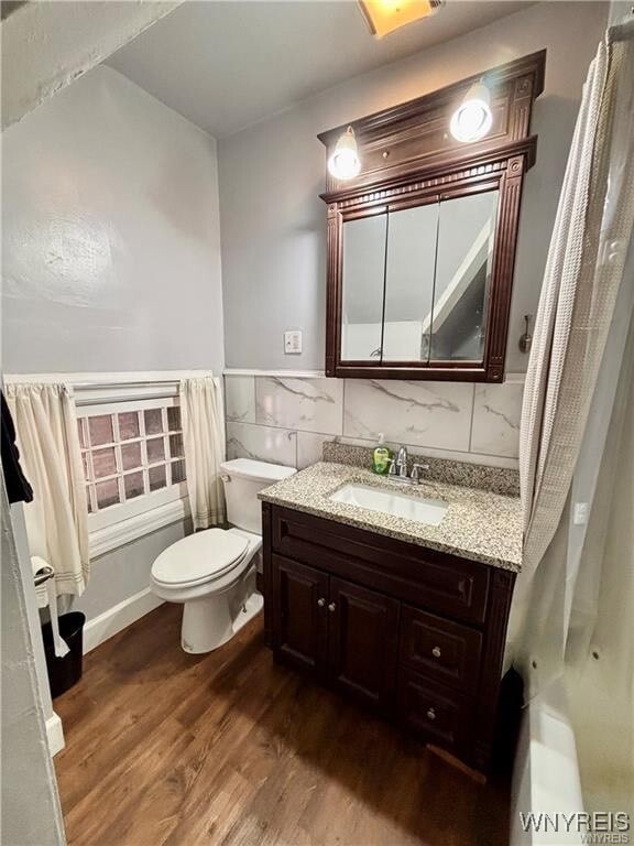 Photo - 42 Richmond Ave