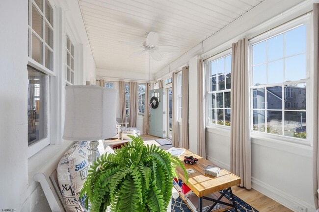 Photo - 115 N Sumner Ave