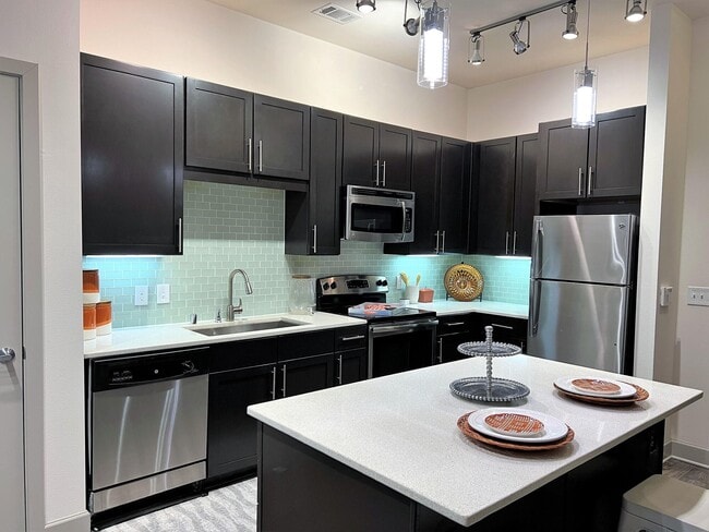 Área de la cocina - Maple at Med Center