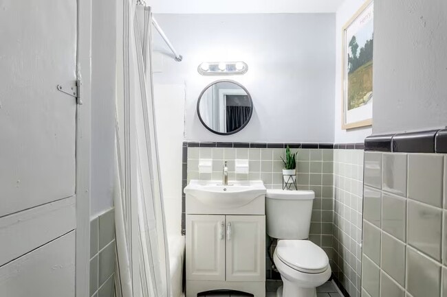 109 Fargo St Unit B