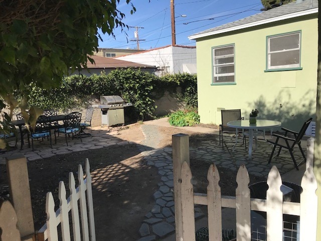 Building Photo - 2019 19th St Unit B