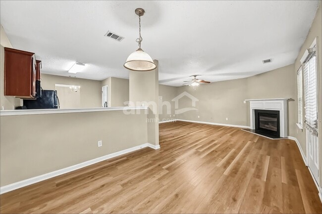Photo - 369 Hidden Creek Ln