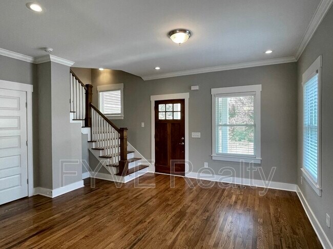 Photo - 1625 25th Ave N Unidad A