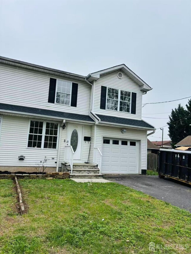 Photo - 109 Zoar Pl House
