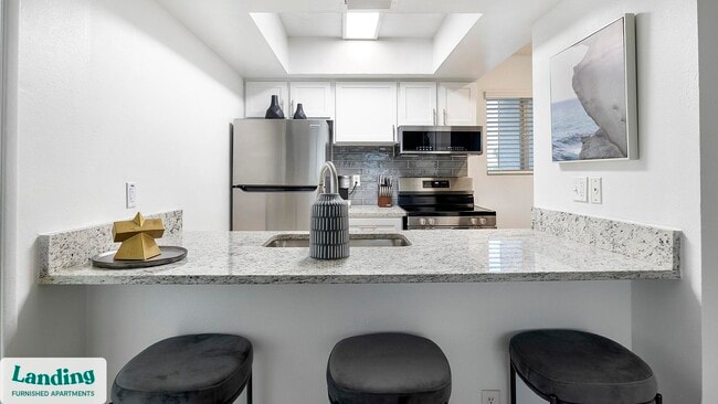 Photo - 8546 N 59th Ave Unit 204.1411488