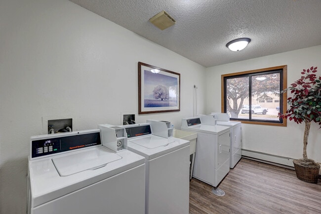 Cedar Acres Apartments