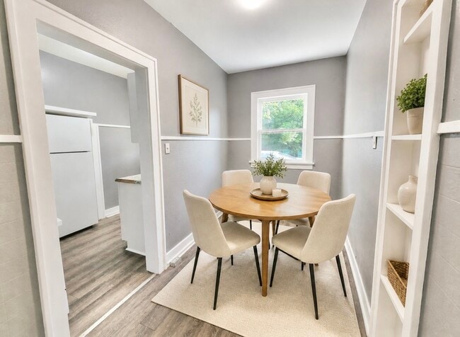 Photo - 1238 Peden St Unit 2
