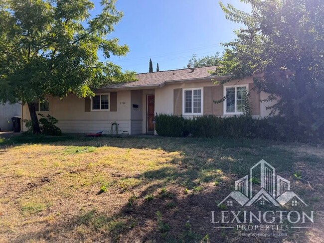 Charming 4-Bedroom Home in Arden-Arcade with Spacious Yard & Convenient Location