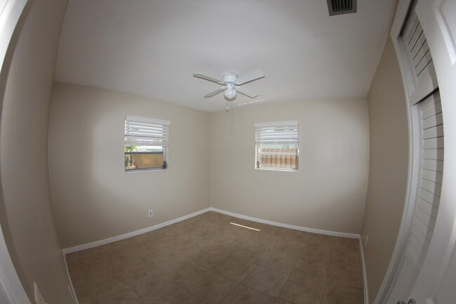 Photo - 1428 SW 1st Ave