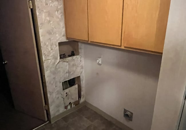 Photo - 581 S 53rd St