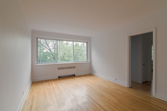 Photo - 3500 Av. Ridgewood Unit 403