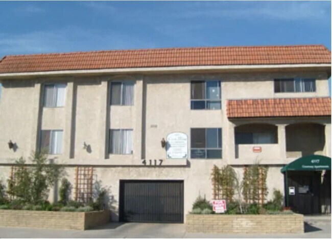 Photo - 4117 W. Broadway