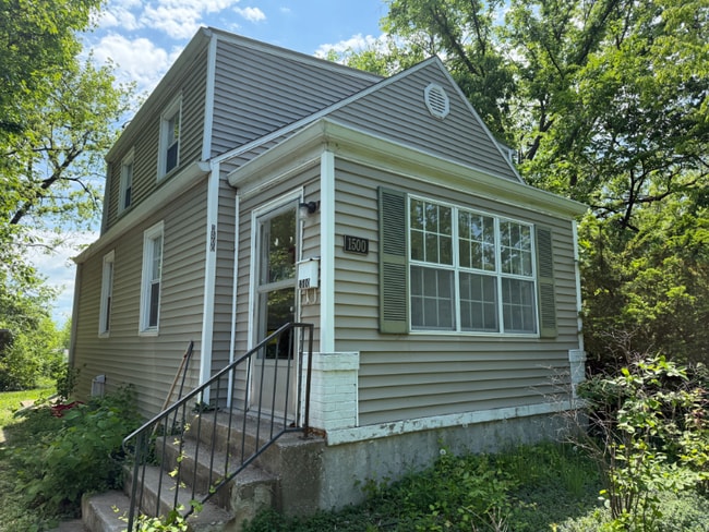 Photo - 1500 W Ash St Casa