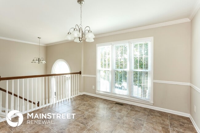 Photo - 302 Wood Knoll Ct