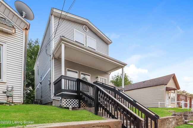 Photo - 2534 St Xavier St House