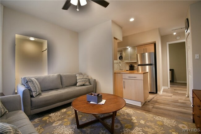 Photo - 54 Normal St