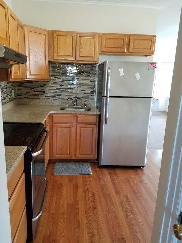 Building Photo - 1639 Sanderson Ave Unit 2 Rental