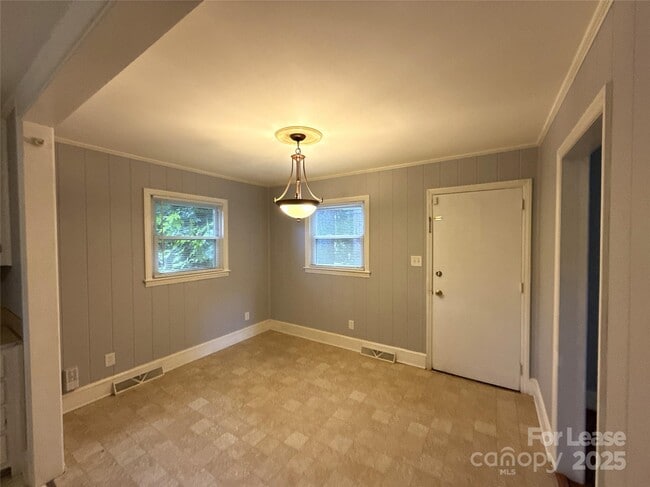 Photo - 1969 Margate Ave