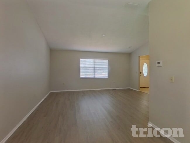 Photo - 2273 Seward Cir