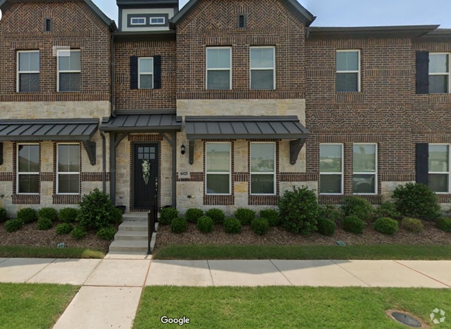 Building Photo - 6025 Roper Rd Rental