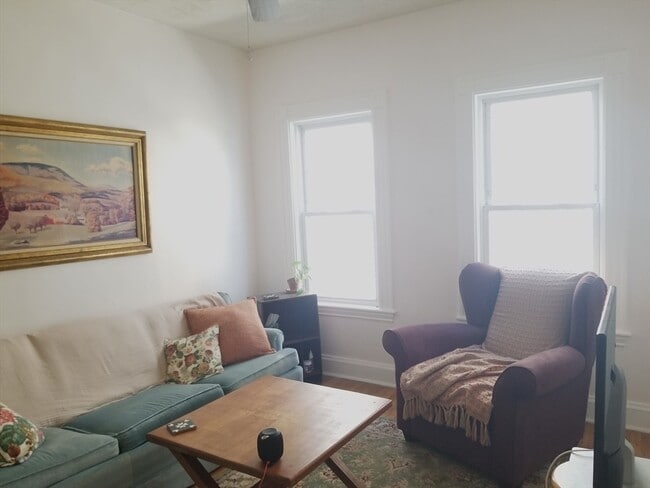 Photo - 188 Boylston St Unit 1
