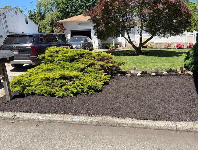 Photo - 4429 Express Dr N