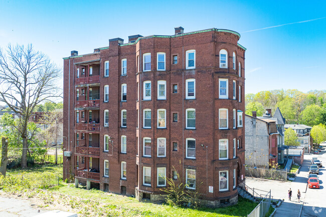 Primary - 8-12 Oread St Apartments