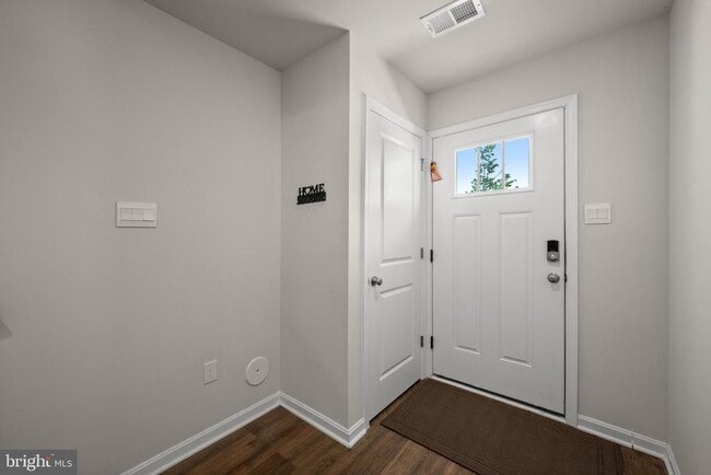 Photo - 434 Herringbone Wy
