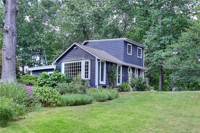 Building Photo - 14 Spruce Hill Rd Rental