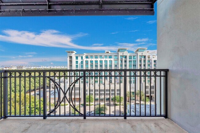 Photo - 301 Altara Ave Unidad 832